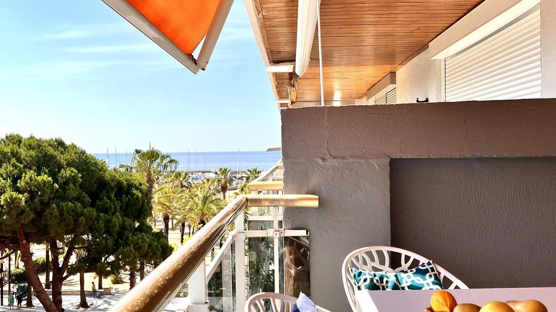 Fmp Maritim Azzure Family Lateral Sea View Apartment Salou
