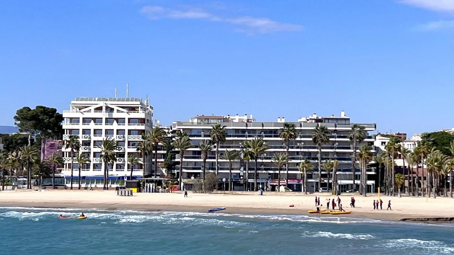 Fmp Maritim Azzure Family Lateral Sea View Apartment Salou